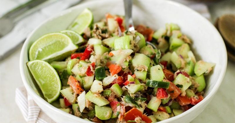 Món Ăn Cho Người Tiểu Đường: Giải Pháp Dinh Dưỡng Lành Mạnh 7 Salad Cá Ngừ Và Quả Bơ